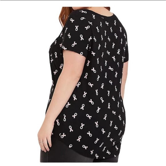 Torrid 3XL Black Breast Cancer Logo Shirt - Picture 2 of 6